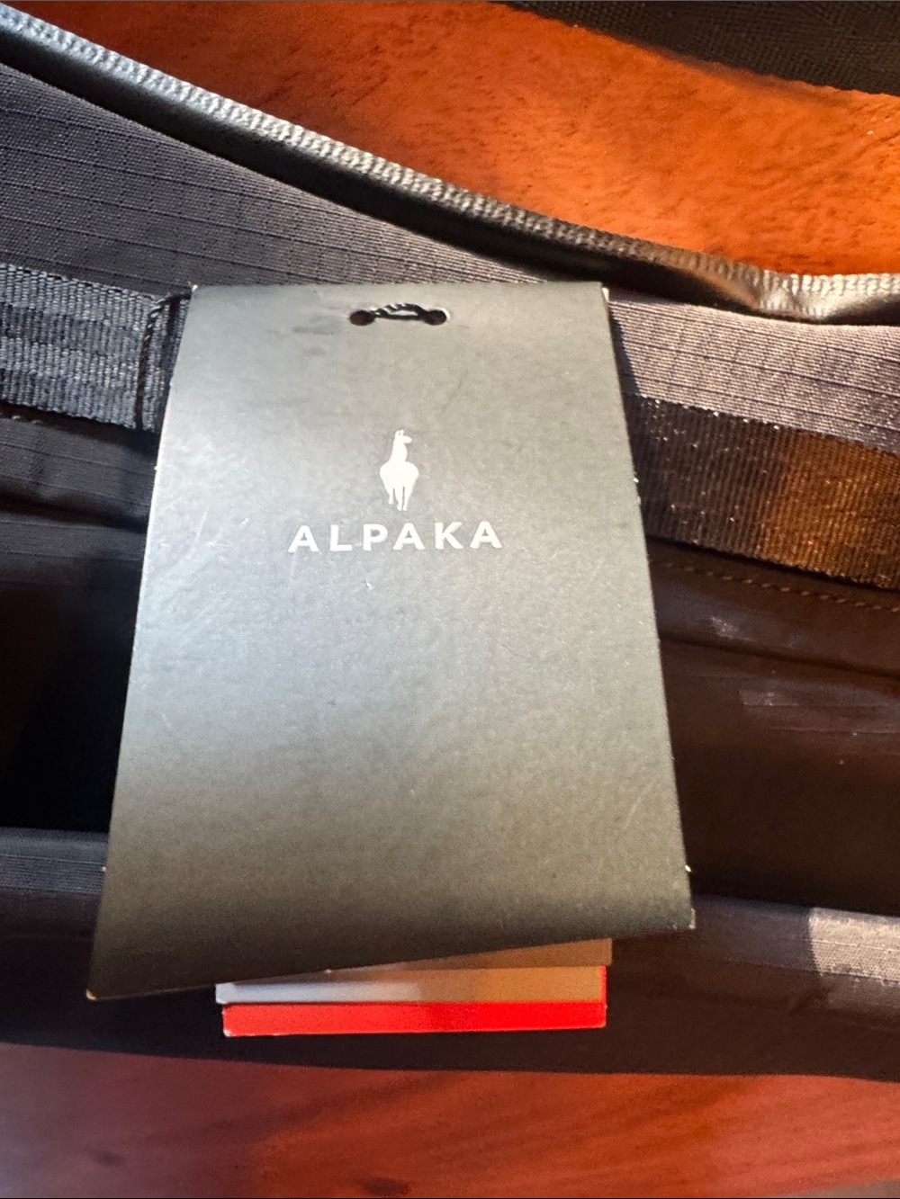 ALPAKA Flow Satchel 4L Black Axoflux 210D Crossbody Sling Bag NWT EDC Travel - Picture 9 of 11